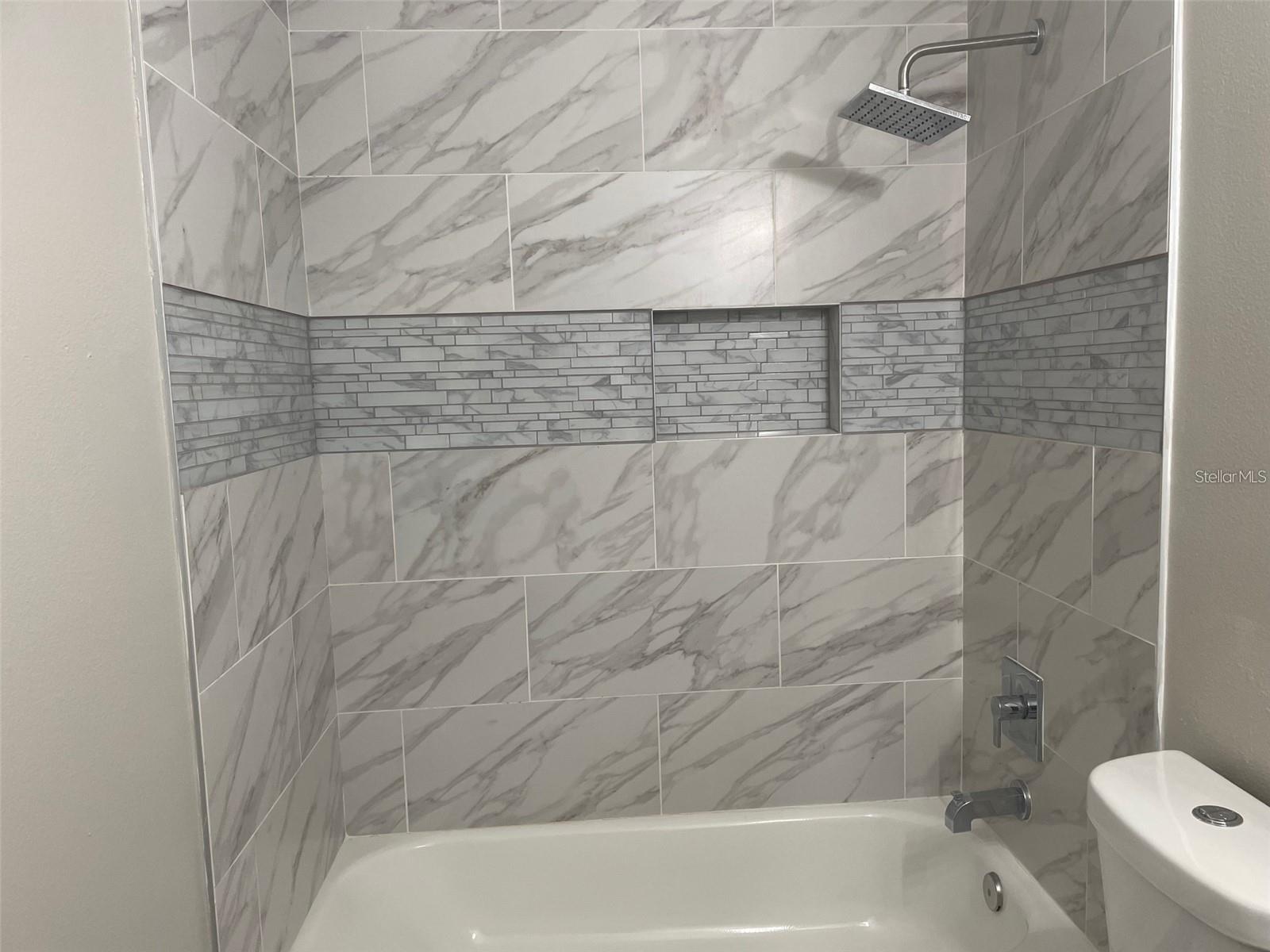 Image 22 of 28 For 207 Southbridge Circle