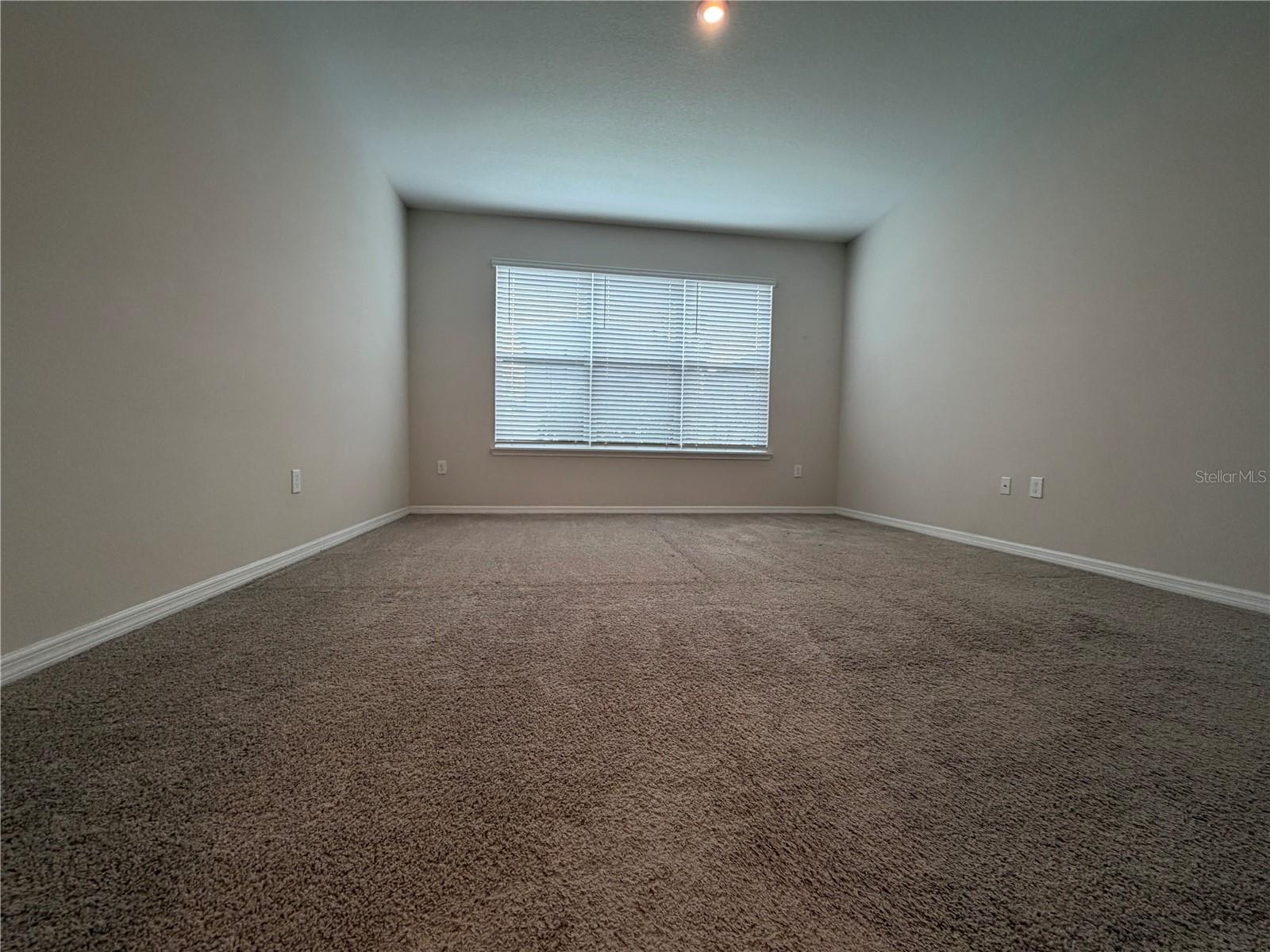 Image 17 of 26 For 1430 Lone Feather Trail