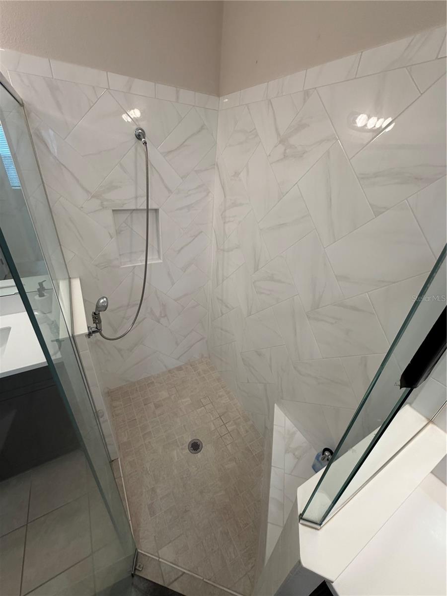 Image 19 of 26 For 1430 Lone Feather Trail