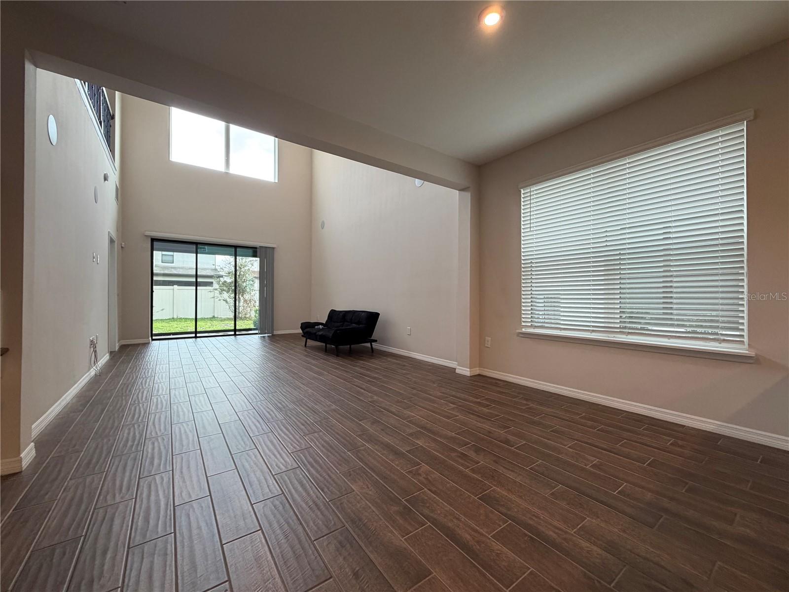 Image 3 of 26 For 1430 Lone Feather Trail