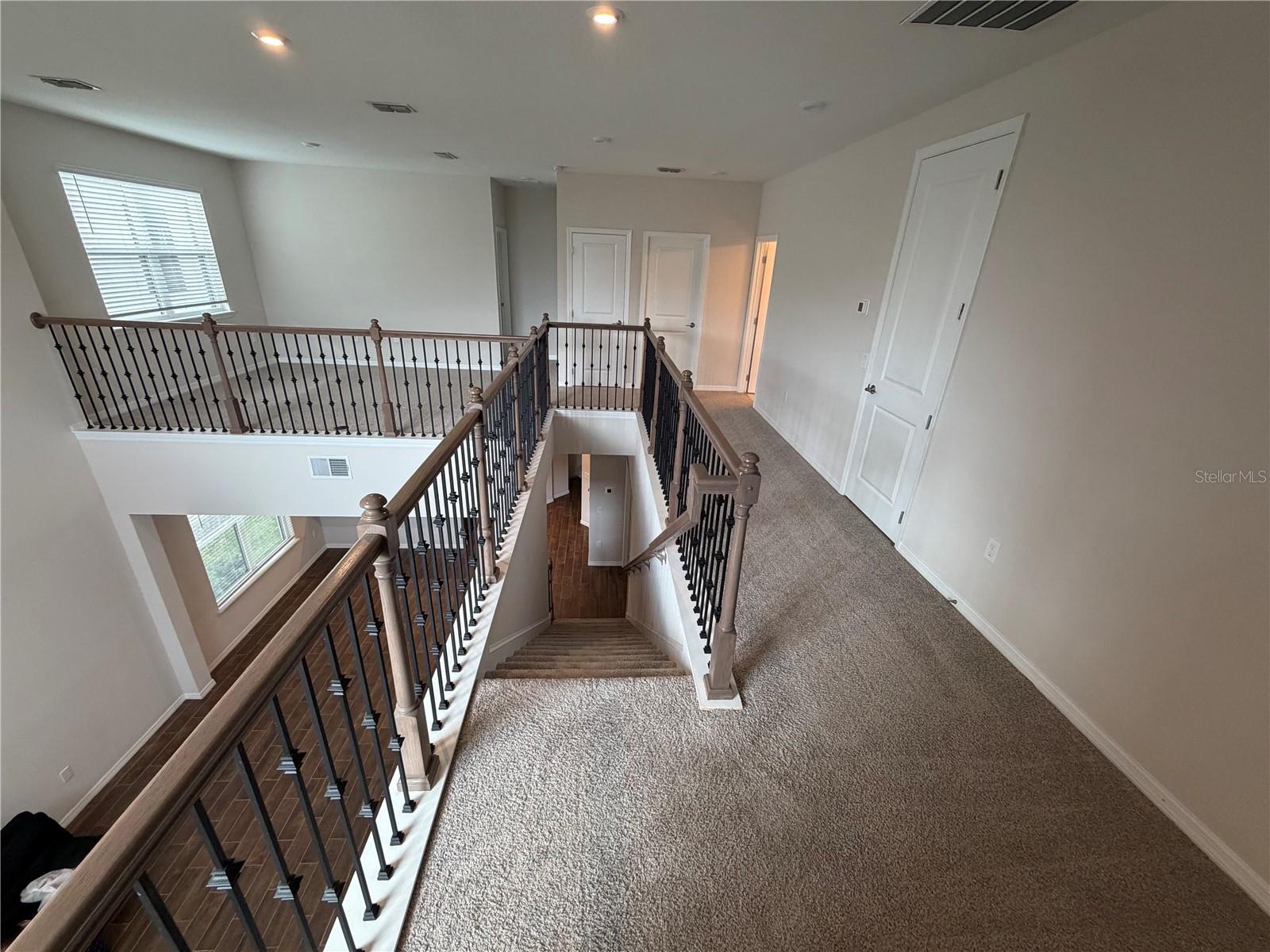 Image 8 of 26 For 1430 Lone Feather Trail