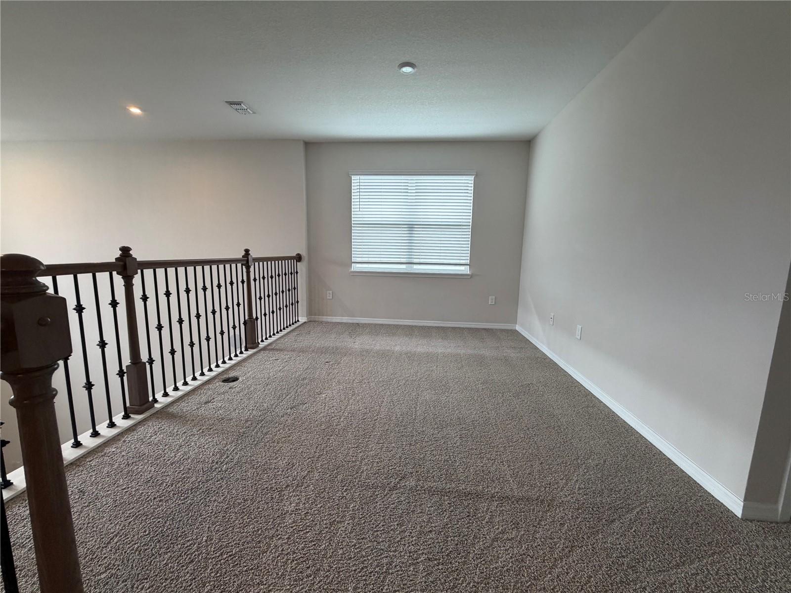 Image 9 of 26 For 1430 Lone Feather Trail