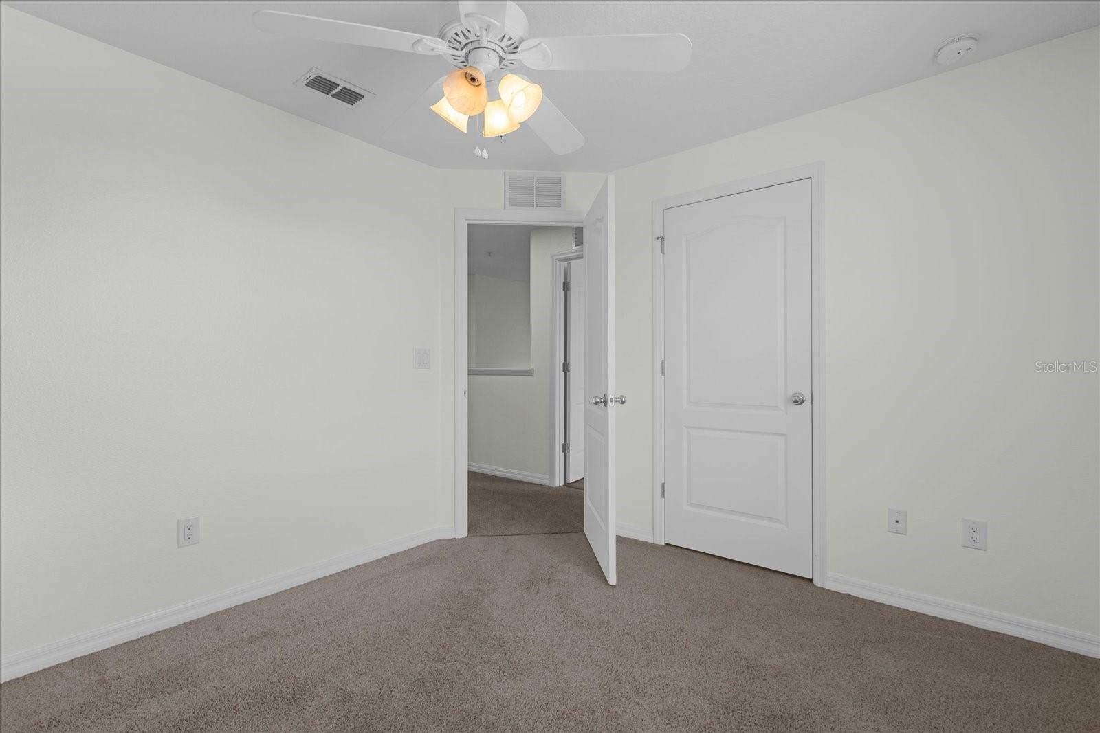 Image 18 of 28 For 1617 Reflection Cove