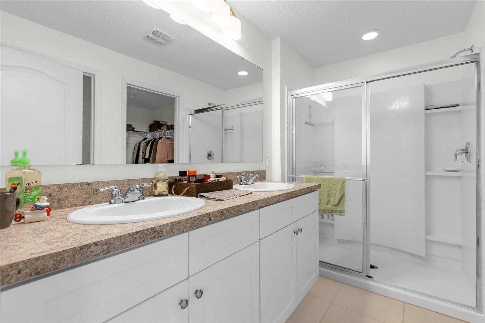 Image 24 of 28 For 1617 Reflection Cove