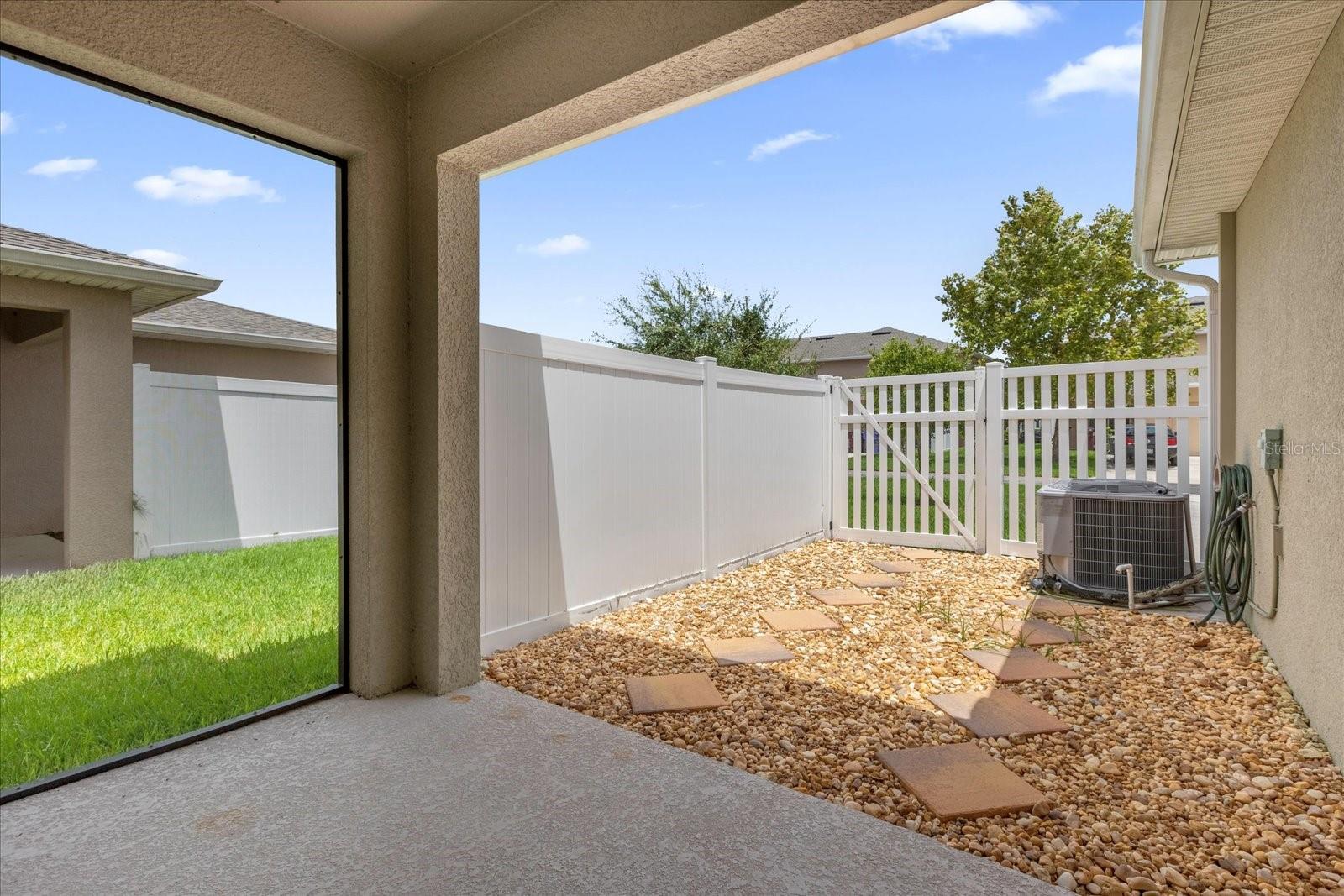 Image 25 of 28 For 1617 Reflection Cove