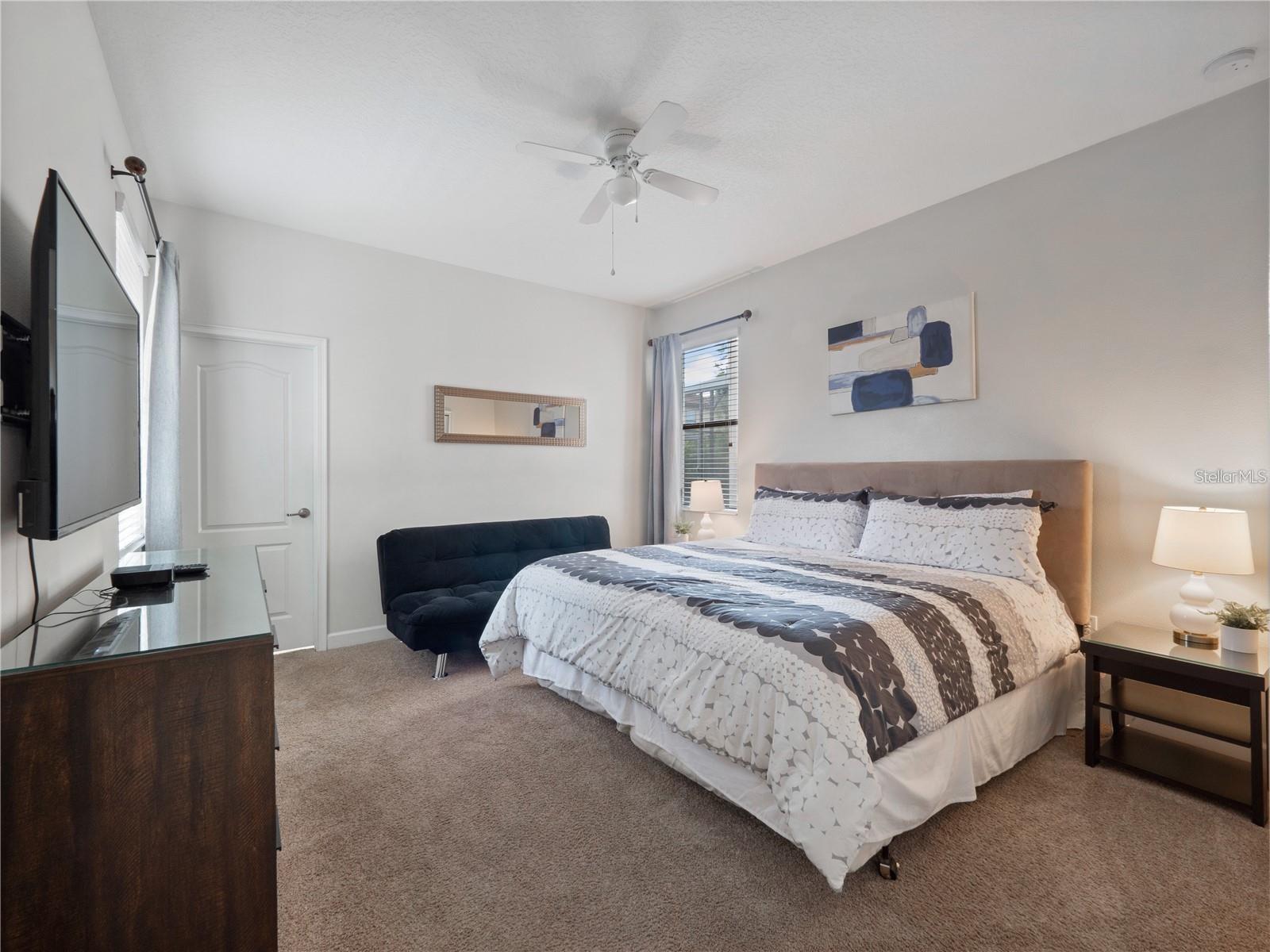 Image 10 of 44 For 5493 Solterra Circle