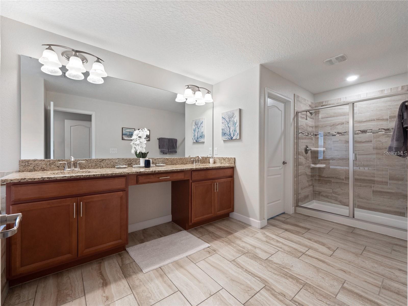 Image 20 of 44 For 5493 Solterra Circle