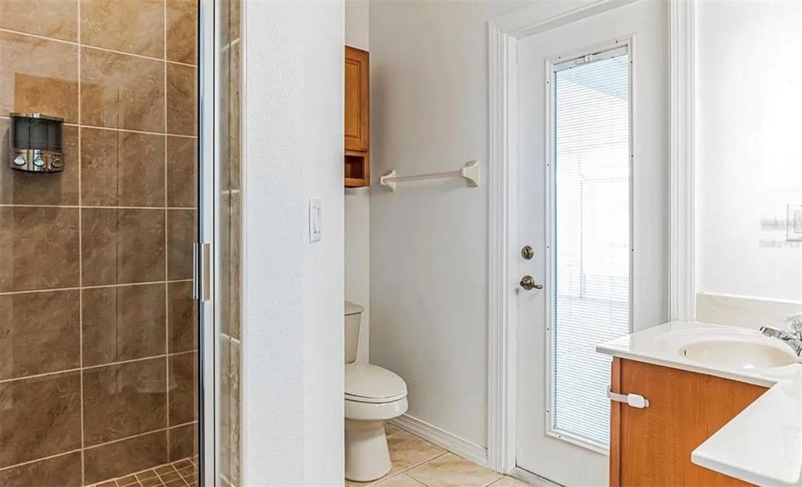 Image 7 of 8 For 4901 Culdesac Court