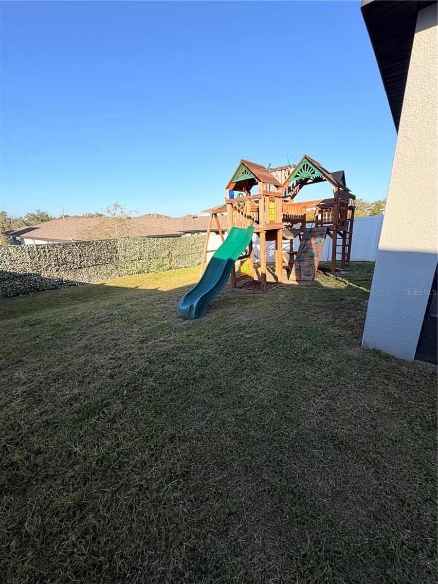 Image 26 of 31 For 30486 Pintail Drive