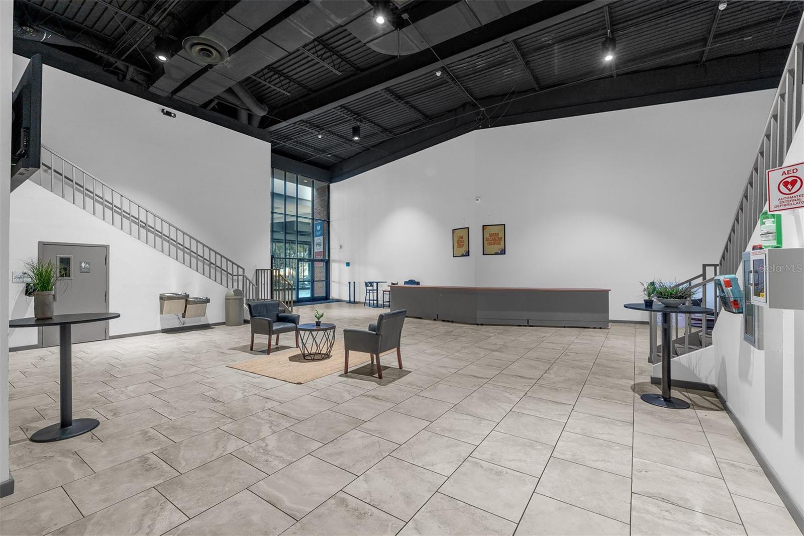 Image 19 of 50 For 1199 Clay Street