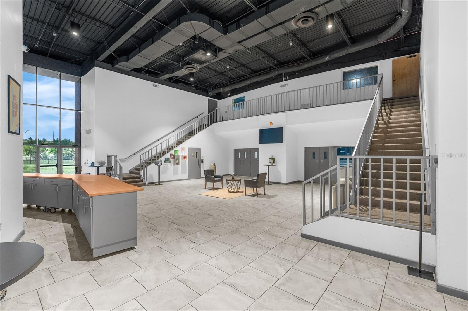 Image 20 of 50 For 1199 Clay Street