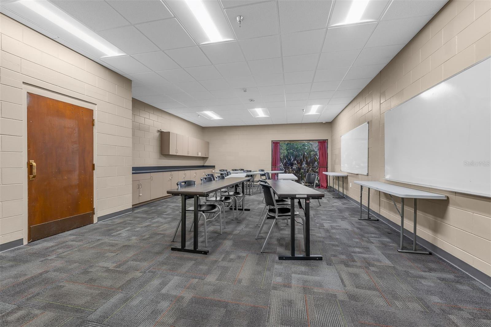 Image 32 of 50 For 1199 Clay Street