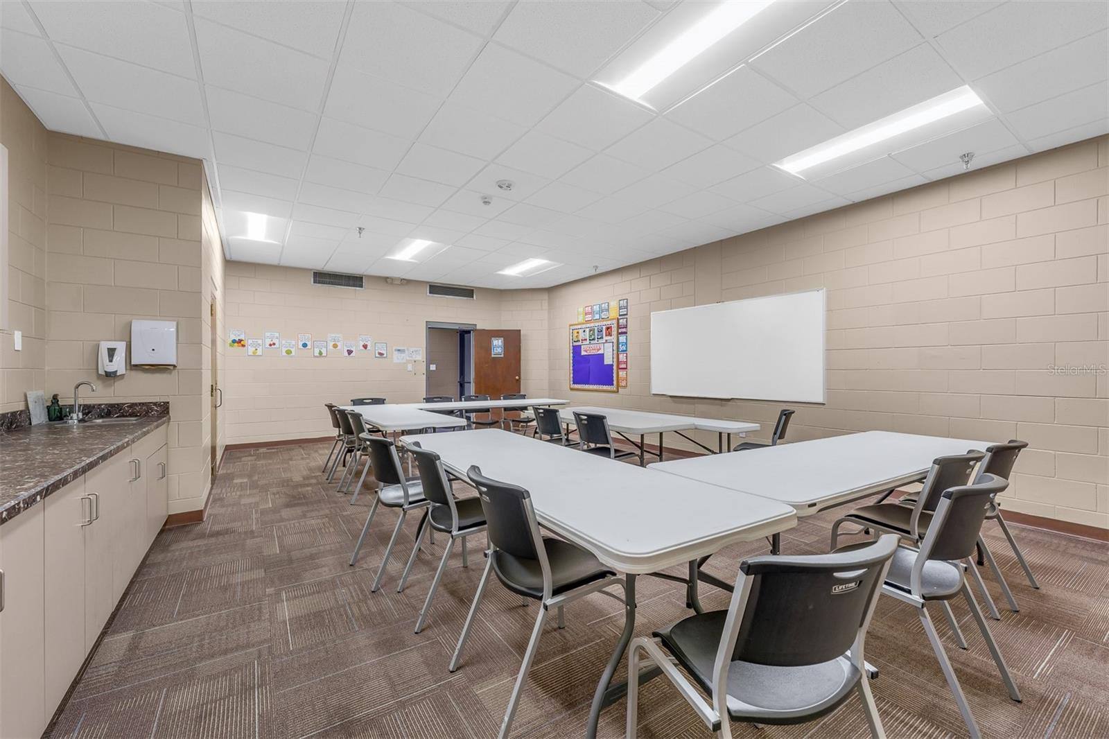 Image 34 of 50 For 1199 Clay Street