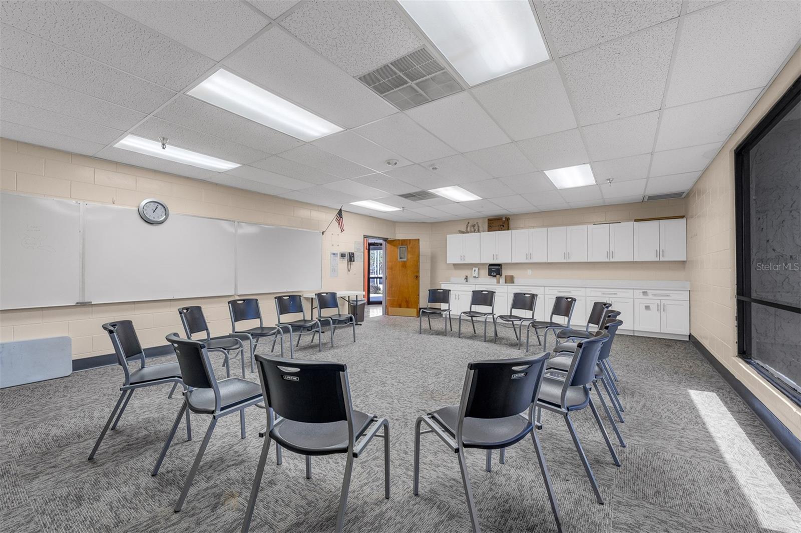 Image 47 of 50 For 1199 Clay Street