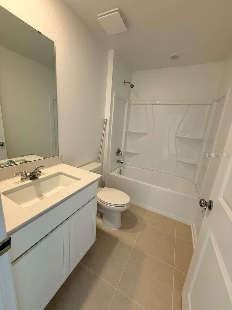 Image 13 of 21 For 355 Artemis Street