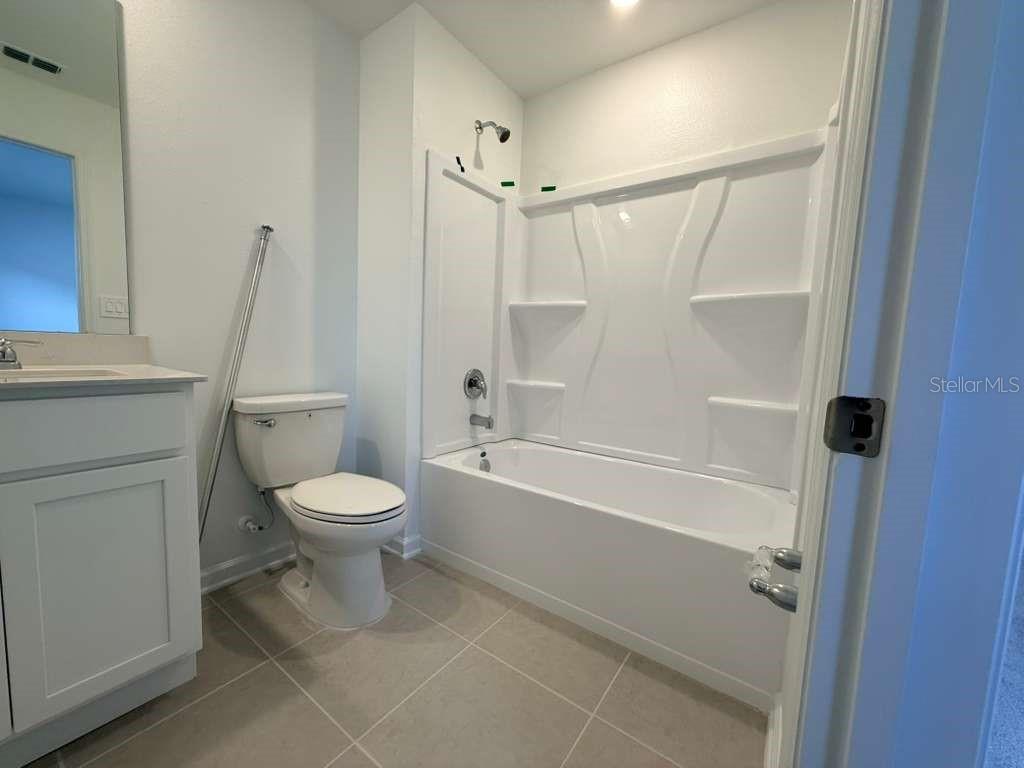 Image 14 of 21 For 355 Artemis Street