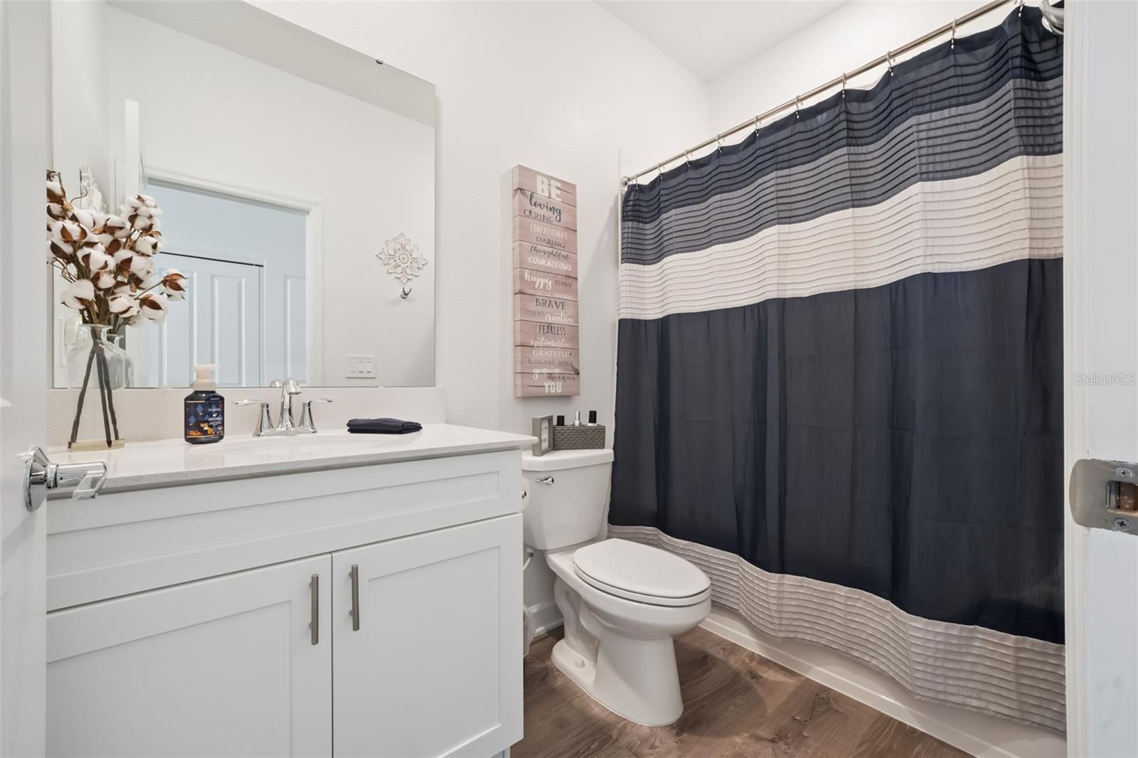 Image 30 of 35 For 6997 Perch Hammock Loop