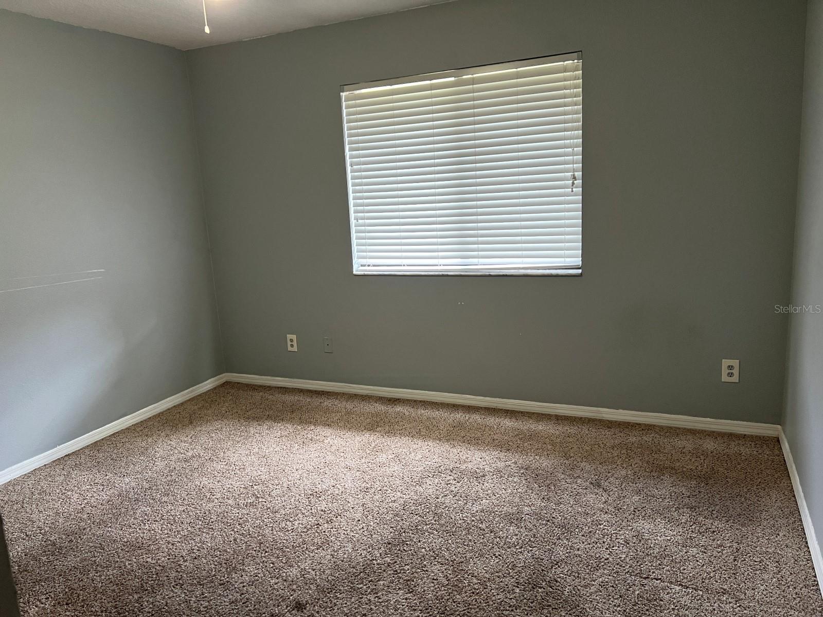 Image 14 of 24 For 526 Palace Drive