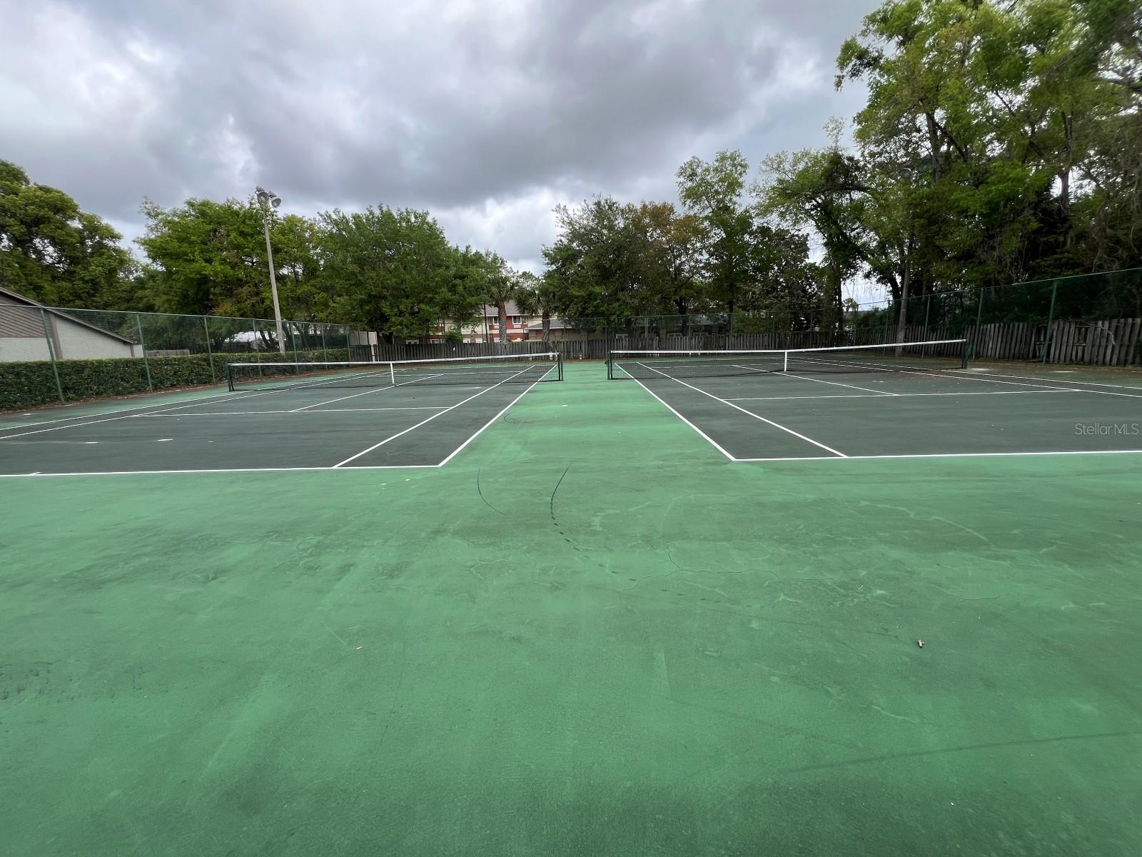 Image 23 of 24 For 526 Palace Drive