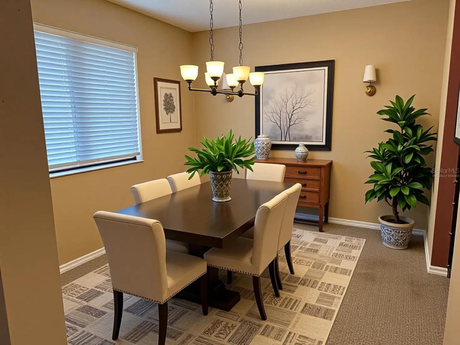 Image 9 of 24 For 526 Palace Drive