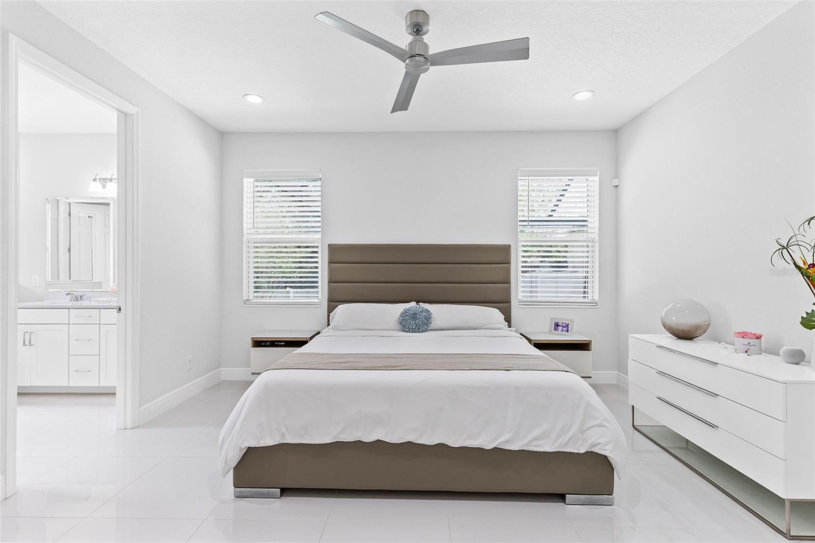 Image 13 of 42 For 9482 Oglethorpe Drive