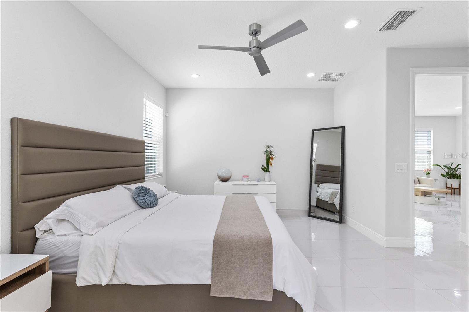 Image 14 of 42 For 9482 Oglethorpe Drive