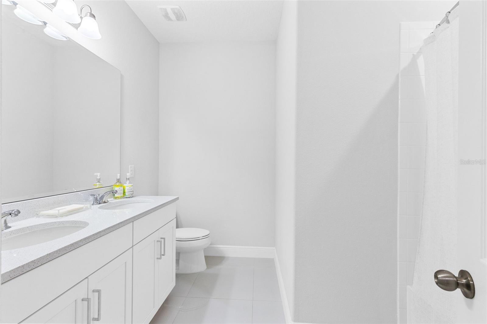 Image 19 of 42 For 9482 Oglethorpe Drive