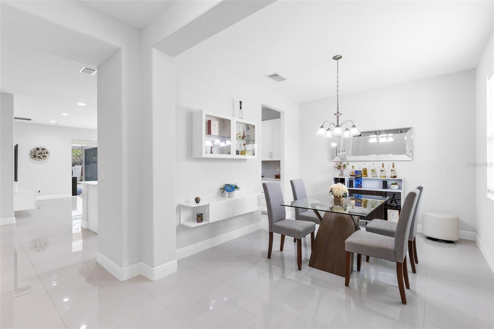 Image 4 of 42 For 9482 Oglethorpe Drive