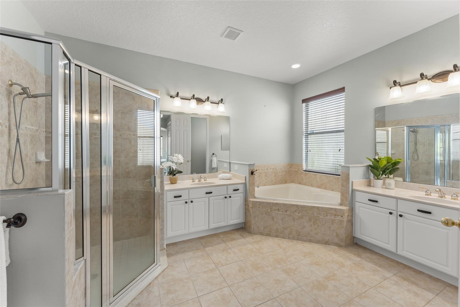 Image 33 of 82 For 3790 Eagle Isle Circle