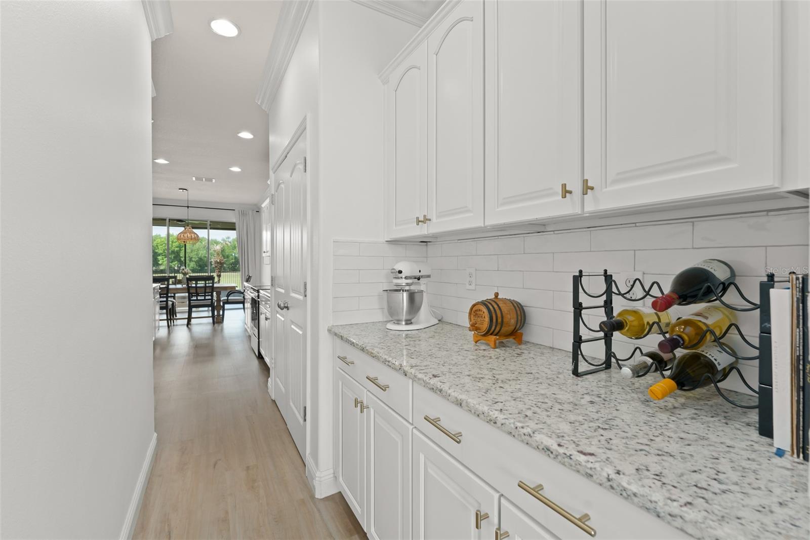 Image 11 of 56 For 635 Neptune Drive