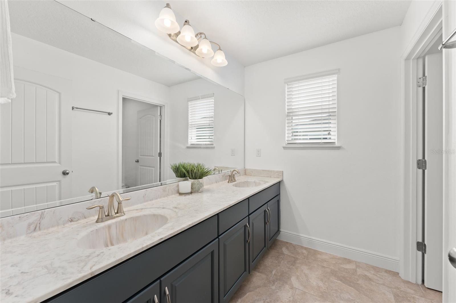 Image 39 of 56 For 635 Neptune Drive