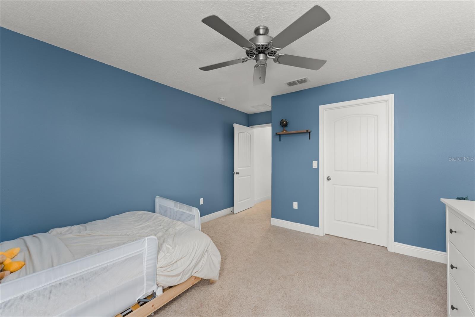 Image 42 of 56 For 635 Neptune Drive