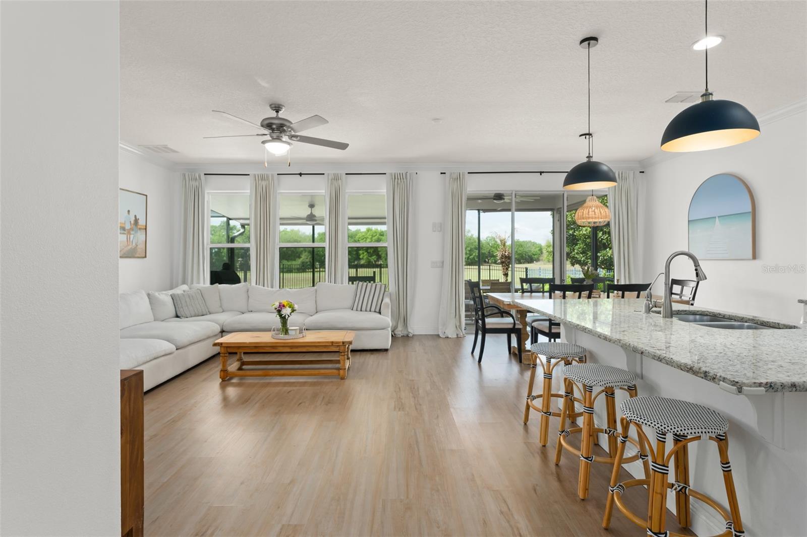 Image 6 of 56 For 635 Neptune Drive