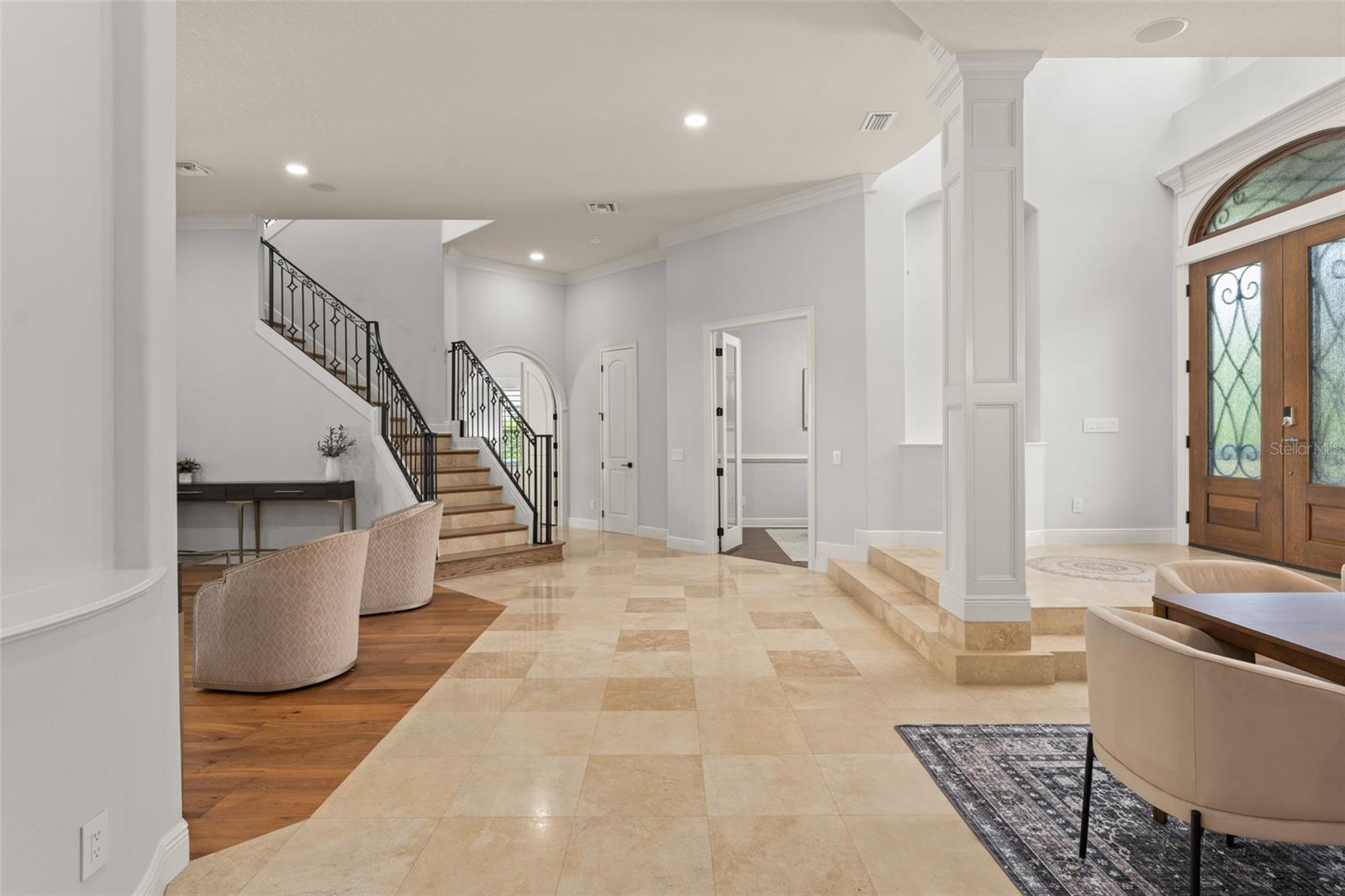 Image 23 of 100 For 9713 Endicott Court