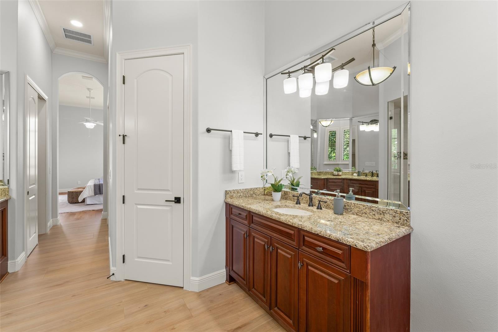 Image 30 of 100 For 9713 Endicott Court