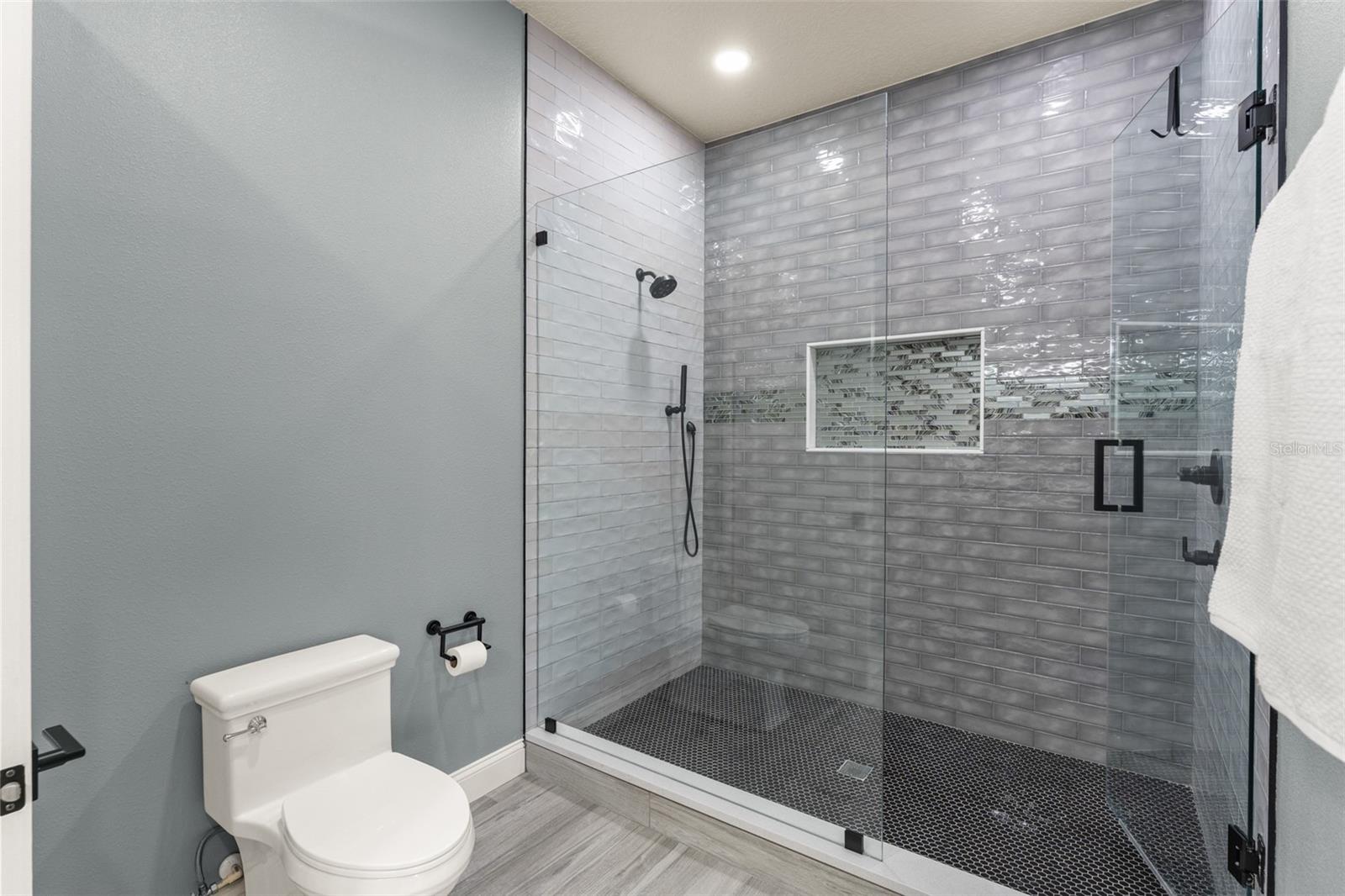 Image 60 of 100 For 9713 Endicott Court