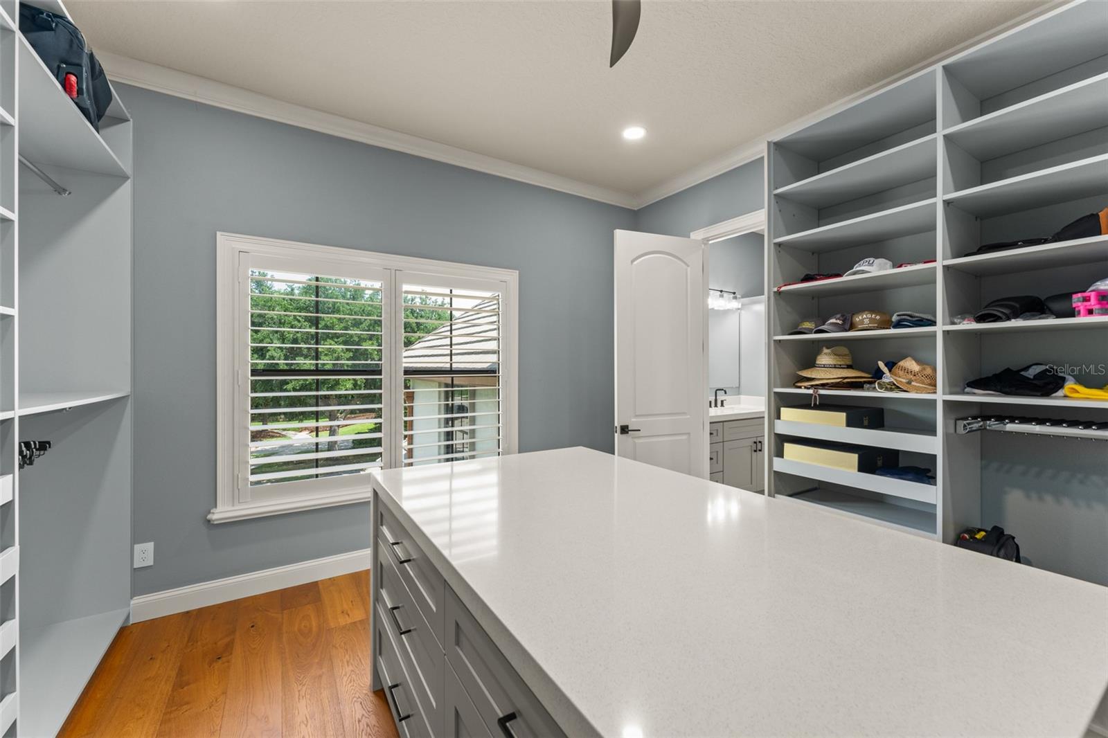 Image 62 of 100 For 9713 Endicott Court