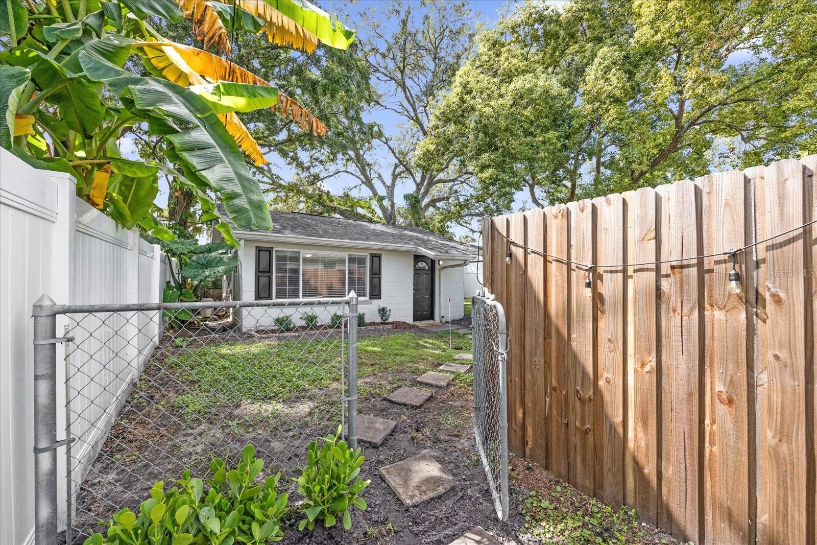 Image 23 of 25 For 3462 Fairway Lane