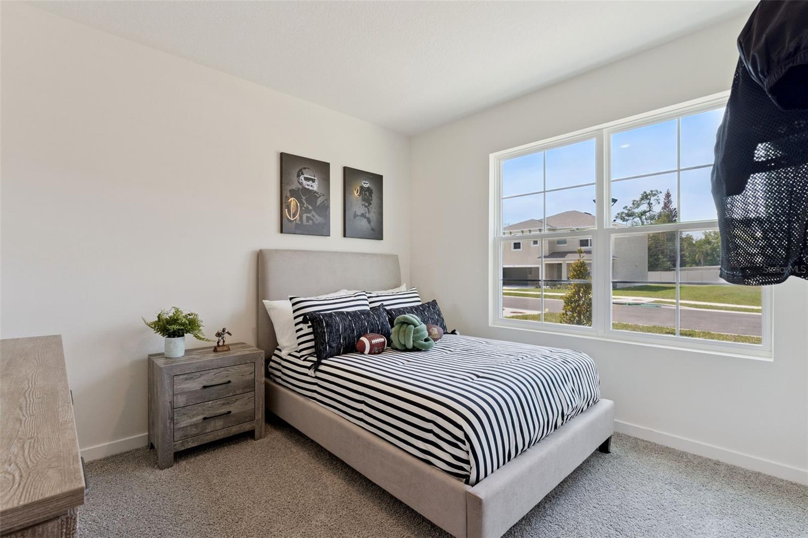 Image 11 of 17 For 4033 Bradbury Way