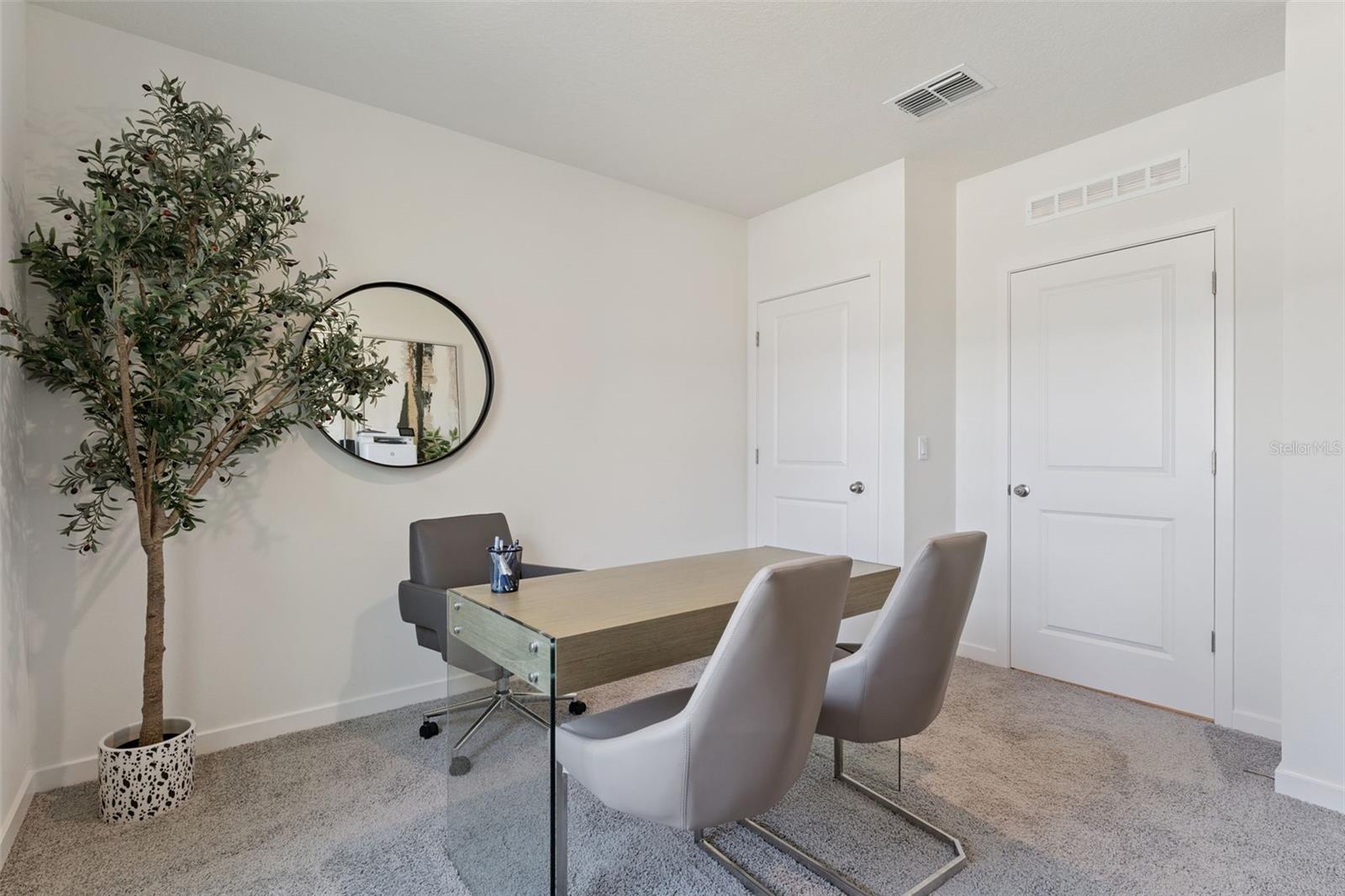 Image 15 of 17 For 4033 Bradbury Way