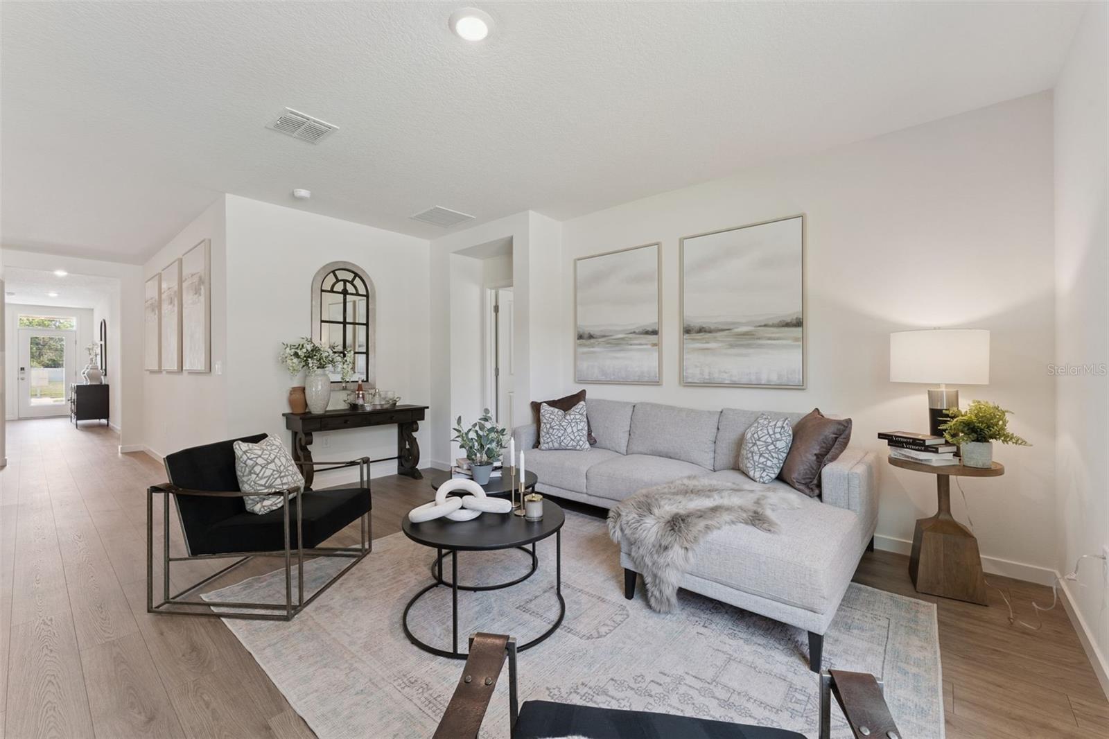 Image 4 of 17 For 4033 Bradbury Way