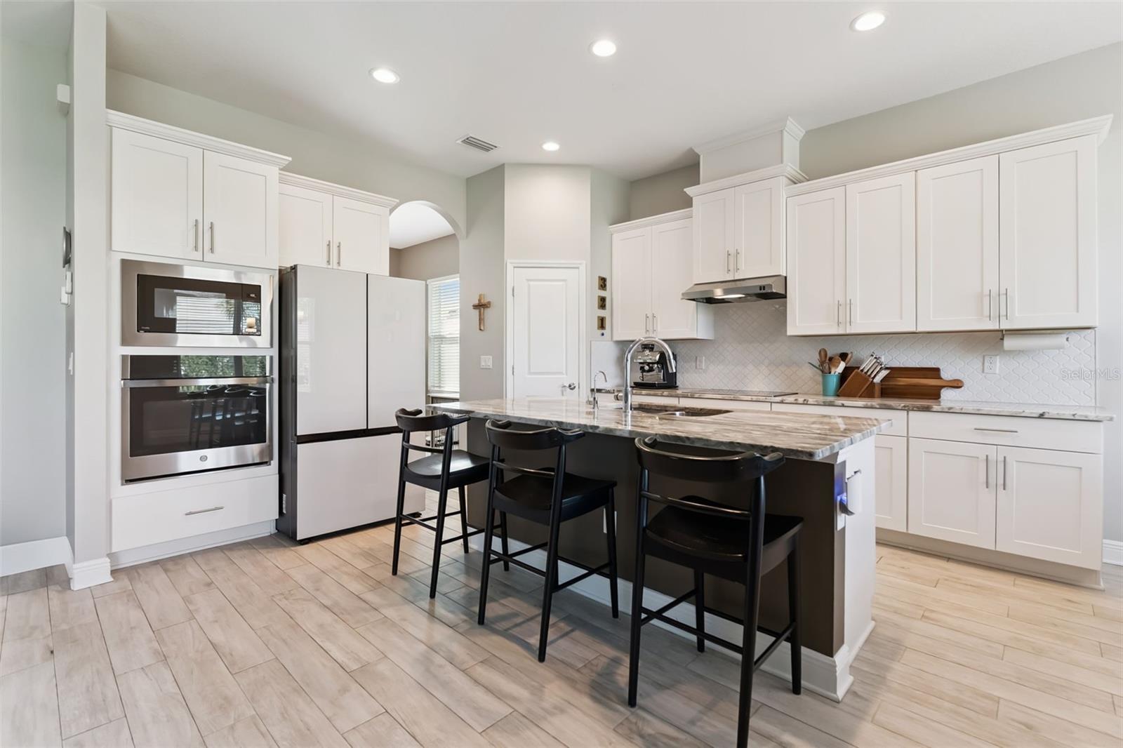 Image 10 of 30 For 7256 Heather Sound Loop