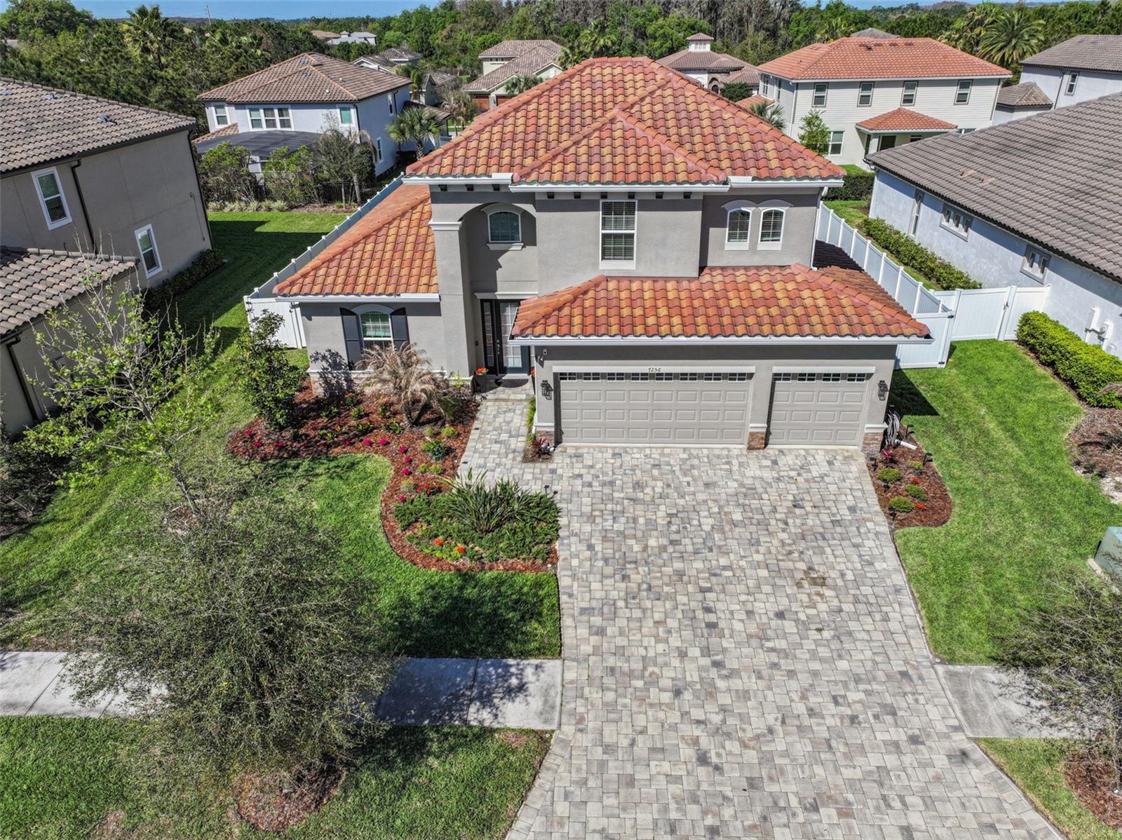 Image 2 of 30 For 7256 Heather Sound Loop