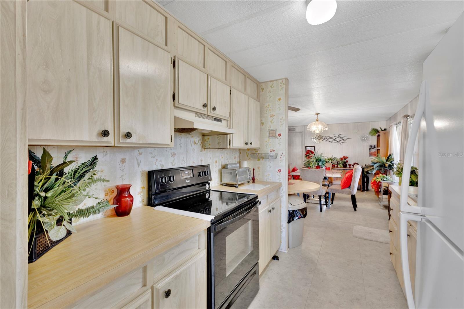 Image 7 of 31 For 420 Westfall Drive