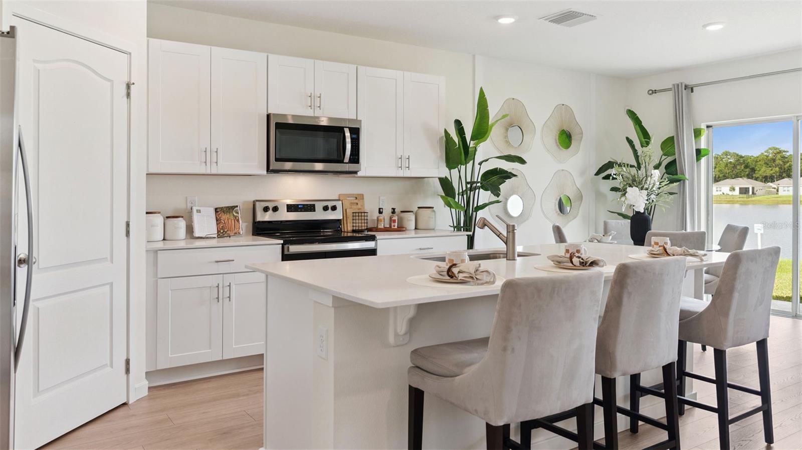 Image 10 of 22 For 4032 Bradbury Way