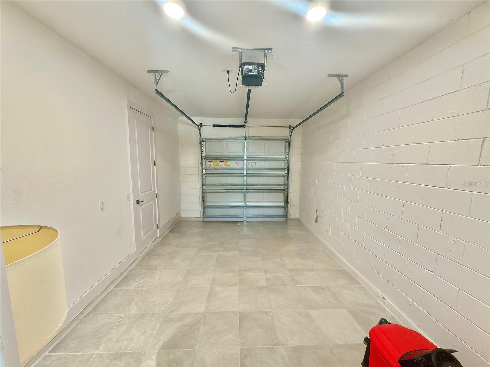 Image 24 of 26 For 909 Randall Street