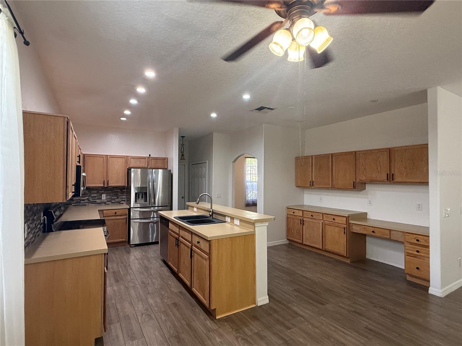 Image 11 of 24 For 4413 Riverton Drive