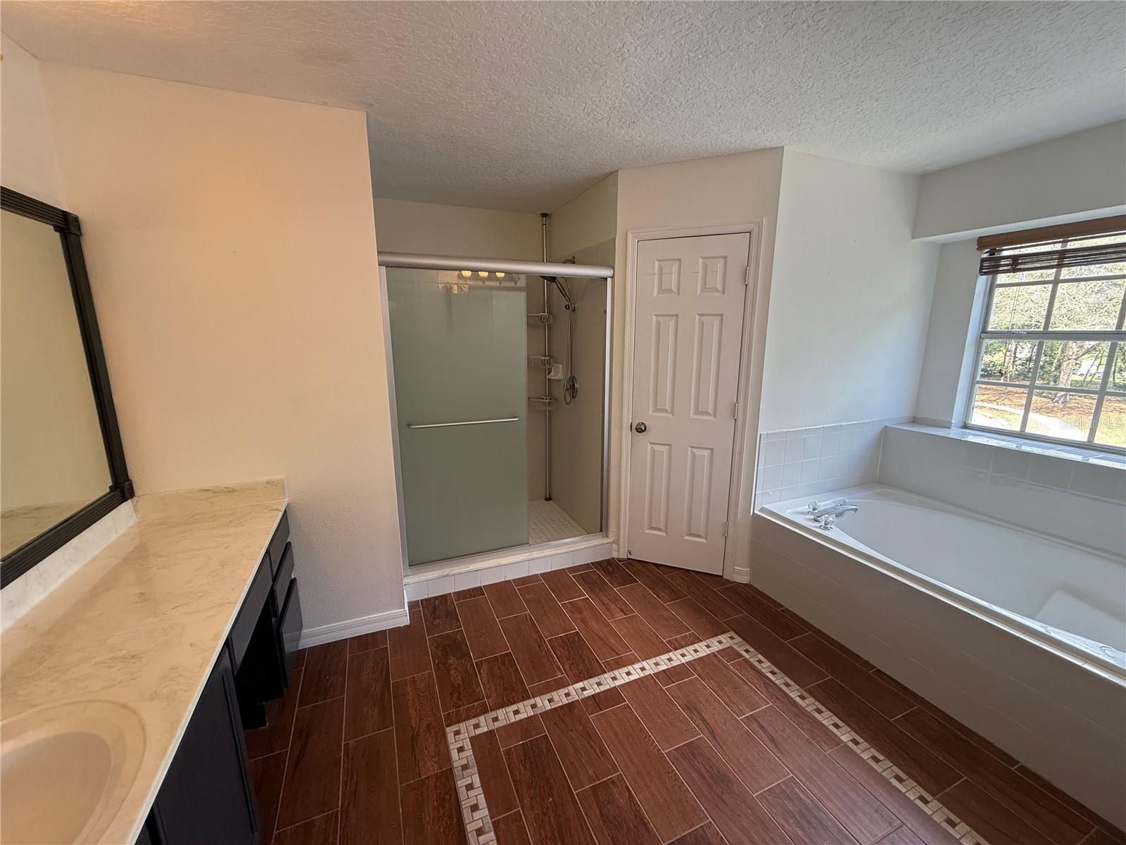 Image 13 of 24 For 4413 Riverton Drive