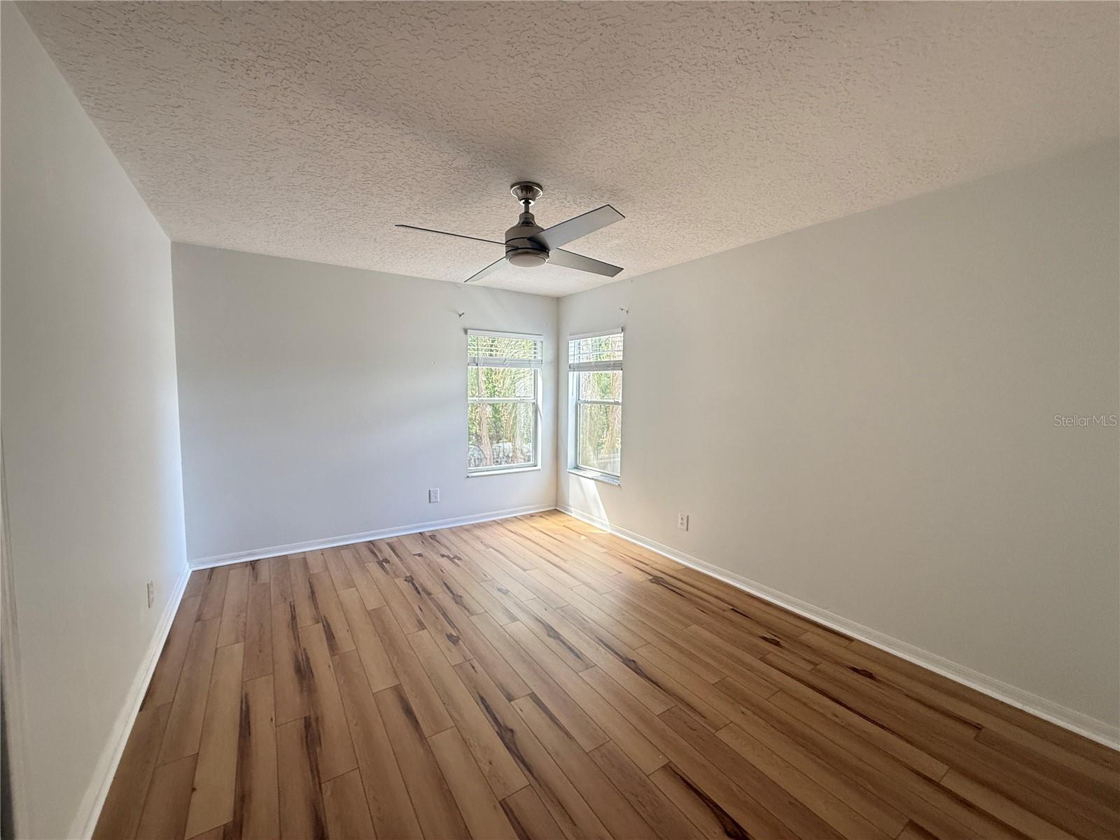 Image 17 of 24 For 4413 Riverton Drive