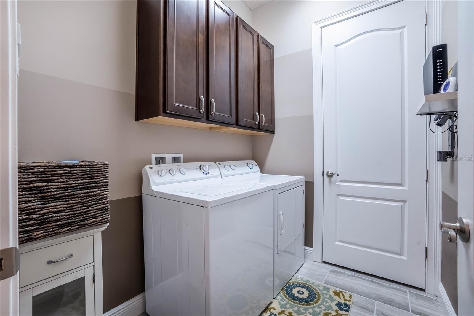 Image 28 of 50 For 32049 Red Tail Boulevard